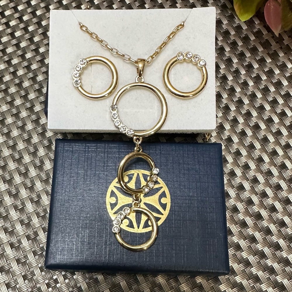 Gold plated set